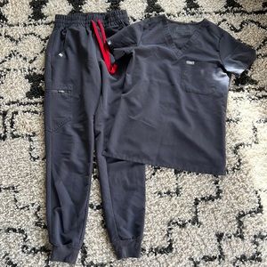 Figs Charcoal Scrubs